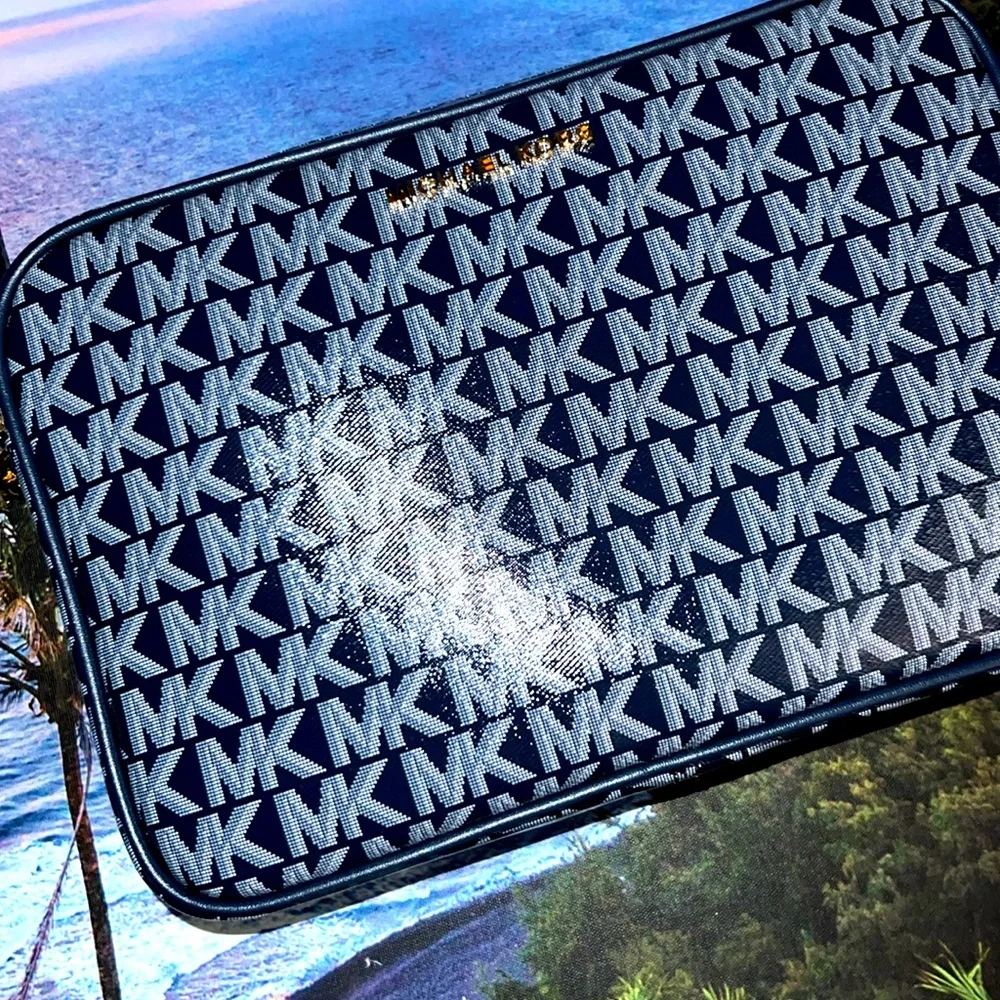 Michael Kors bag